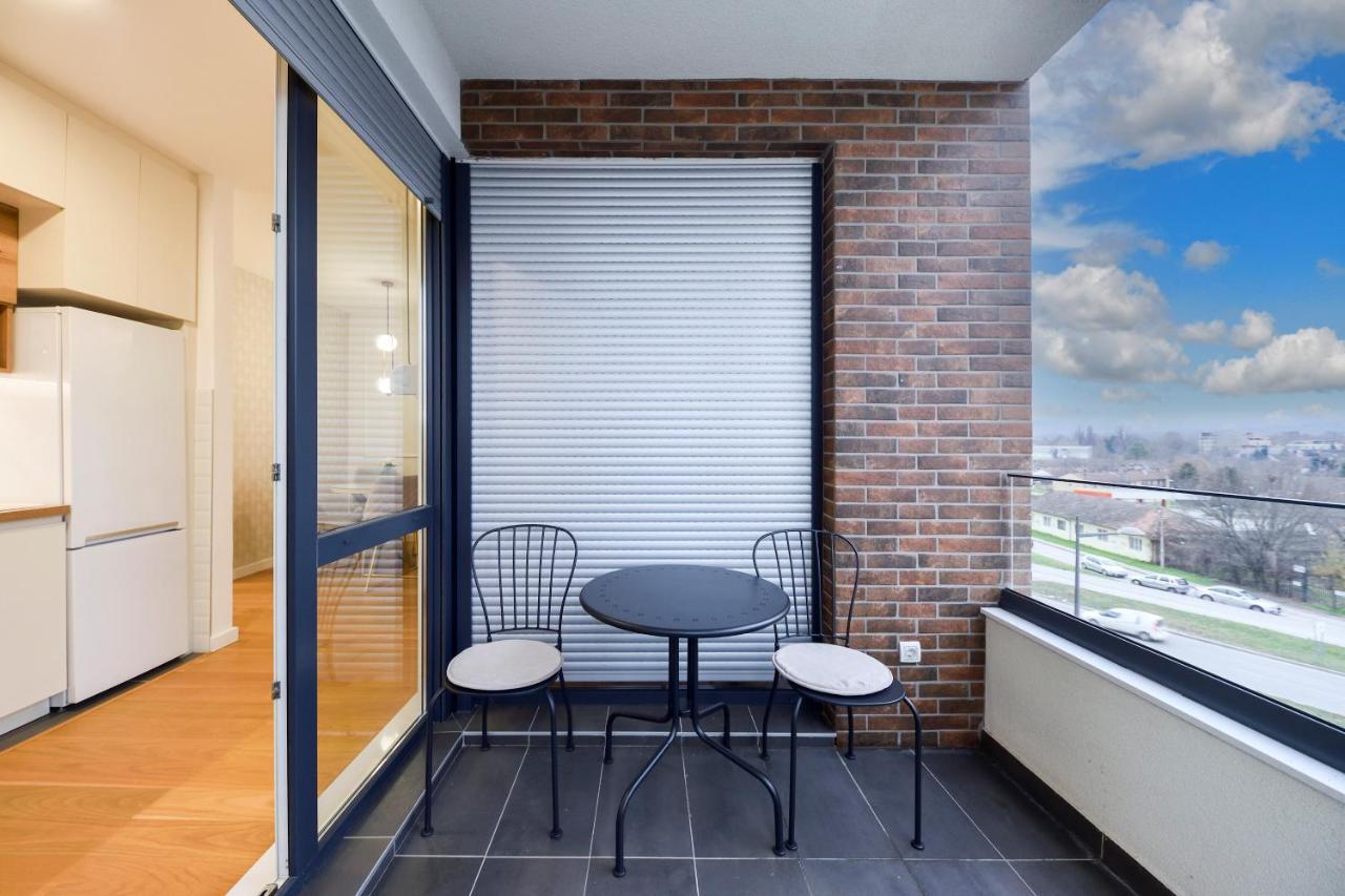 נובי סאד Divine & Delight Apartments מראה חיצוני תמונה